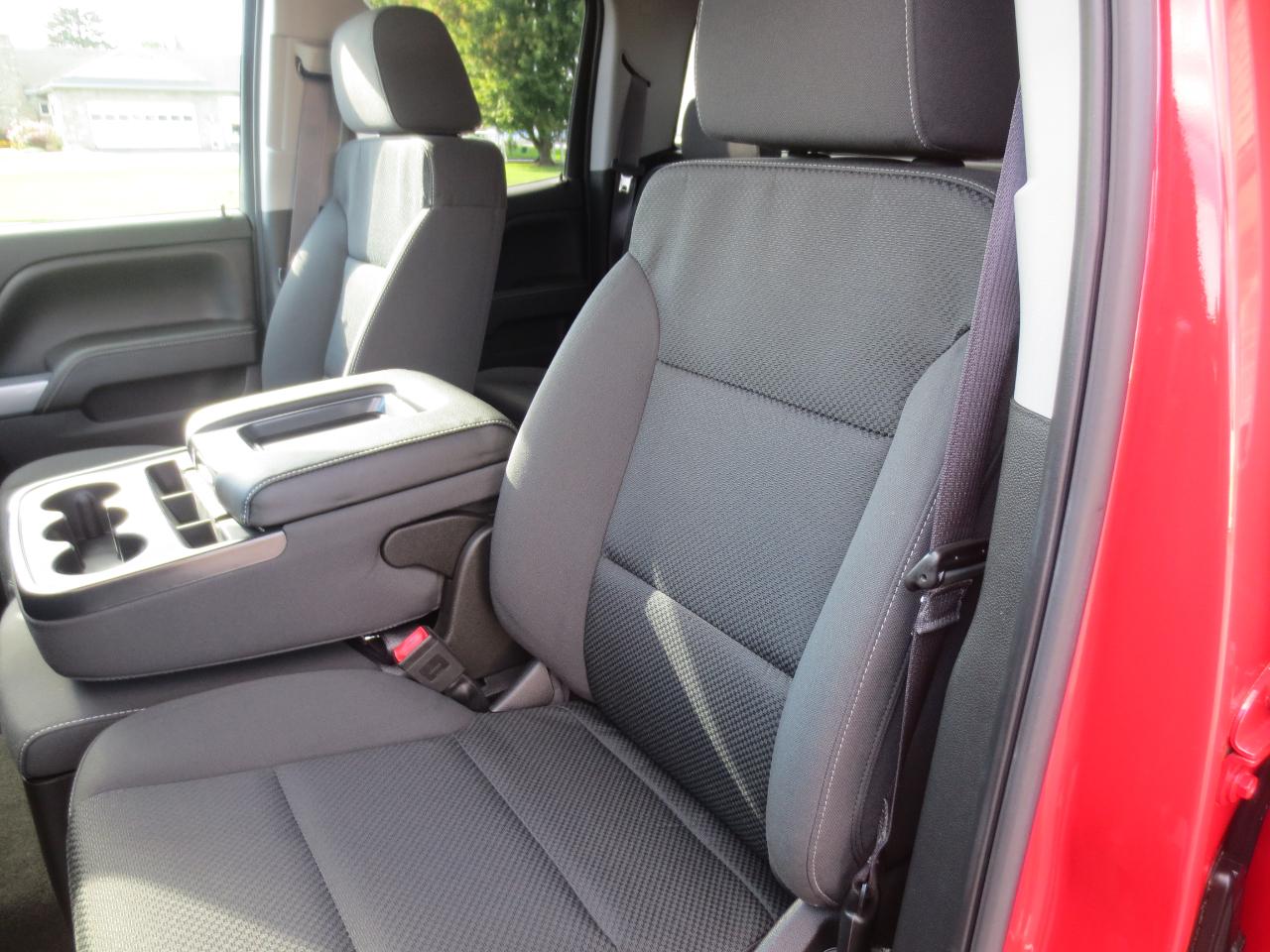 Chevrolet Silverado 2500HD LT Double Cab 4WD 2017