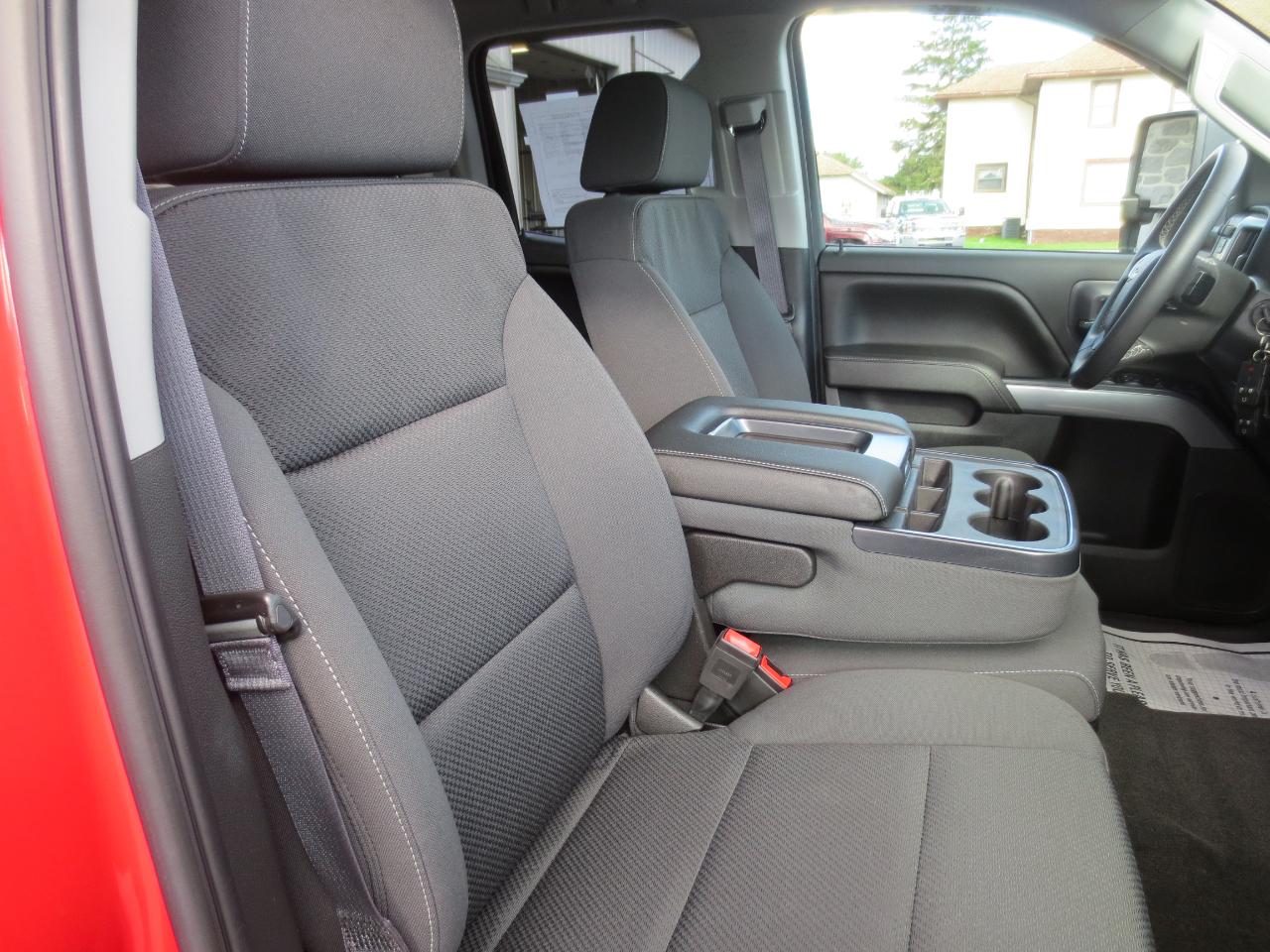 Chevrolet Silverado 2500HD LT Double Cab 4WD 2017