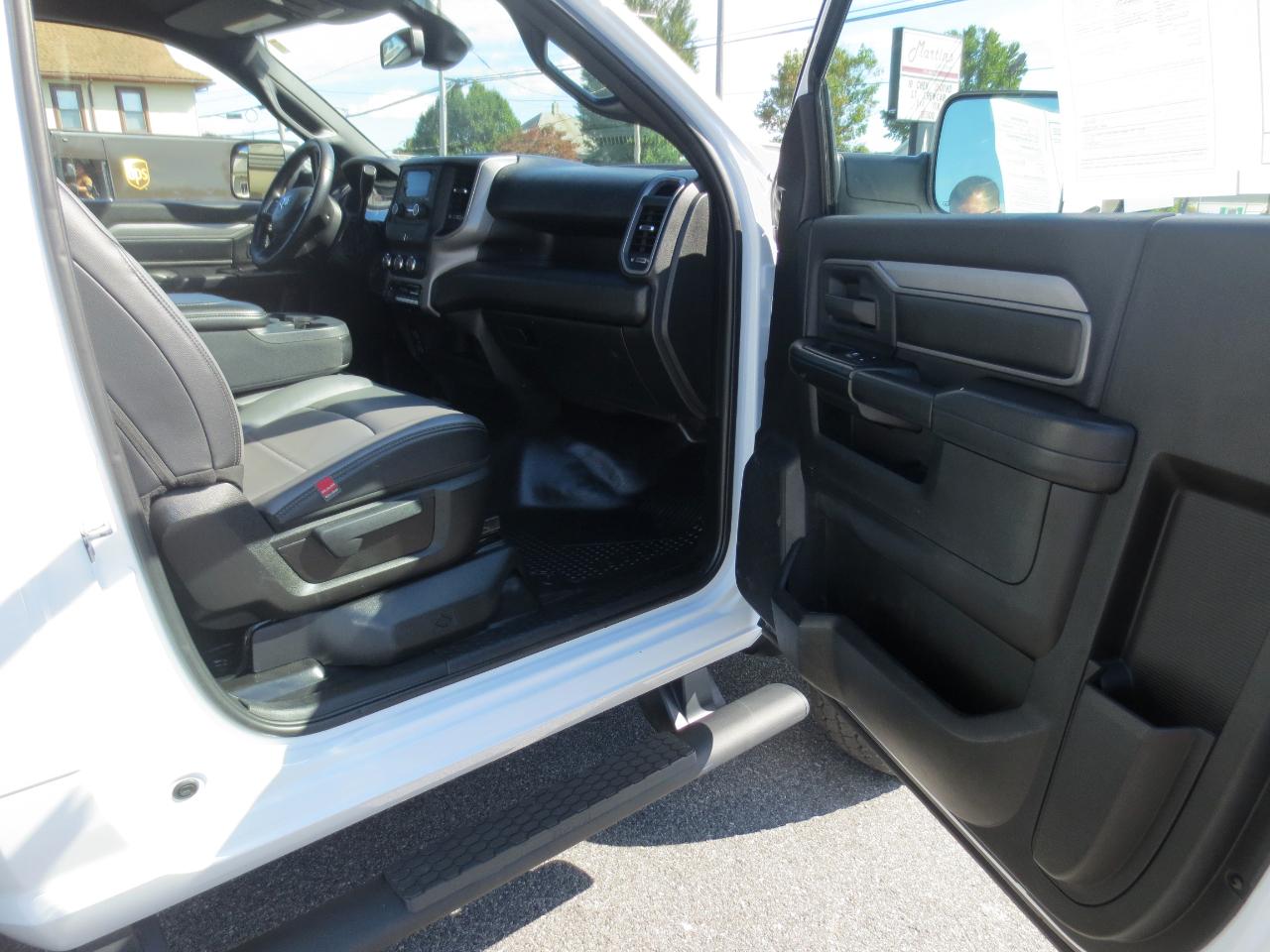 RAM 4500 Regular Cab SWB 4WD DRW 2021