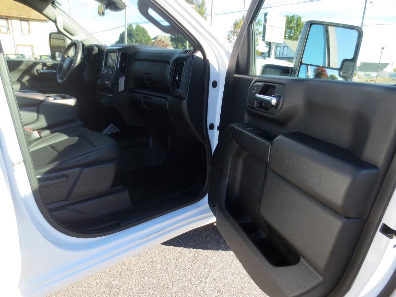 Chevrolet Silverado 2500HD Work Truck Crew Cab Long Box 4WD 2024