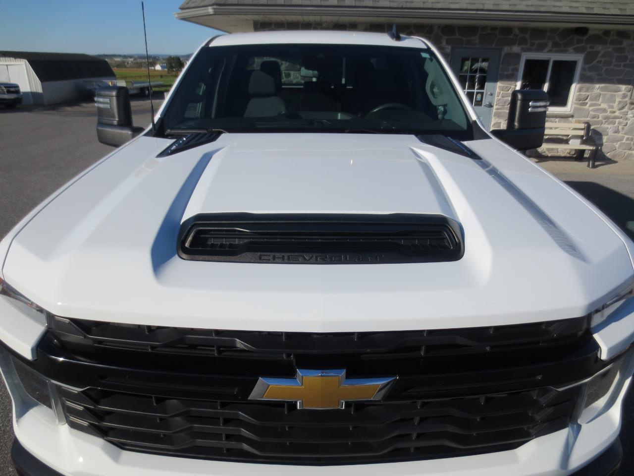 Chevrolet Silverado 2500HD Work Truck Crew Cab Long Box 4WD 2024