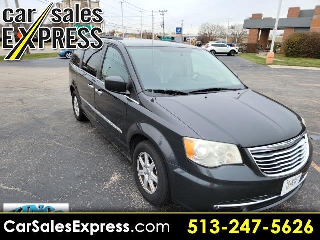 Chrysler Town & Country  2011