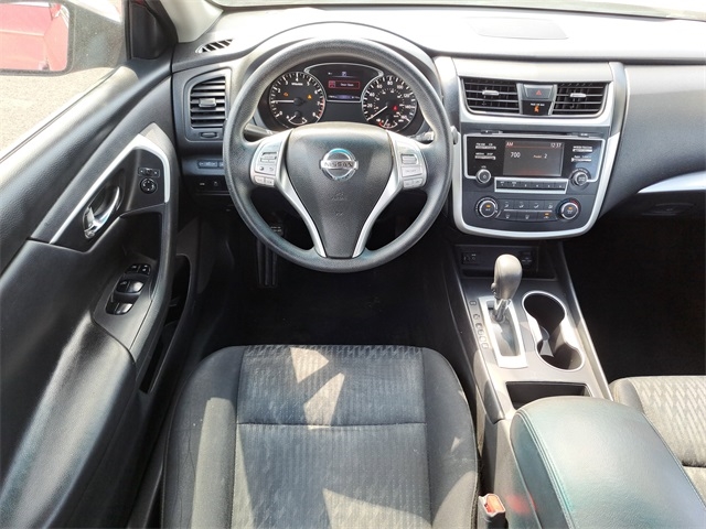 2016 Nissan Altima 2.5 S photo 11