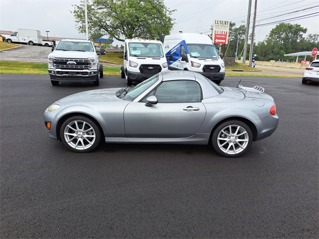 2009 Mazda MX-5 Miata Miata Touring photo 2