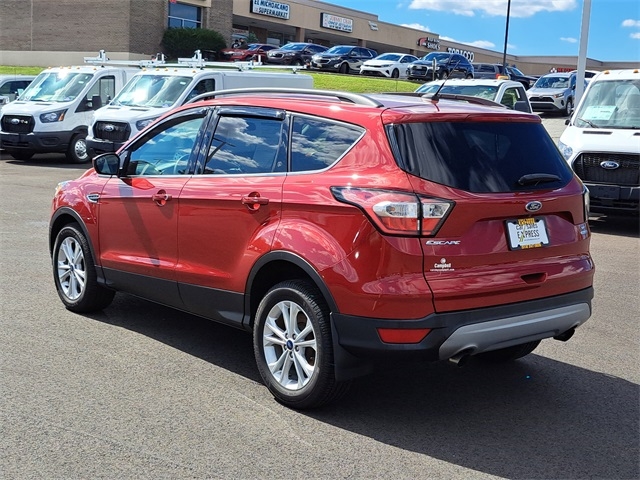 2018 Ford Escape SE photo 2