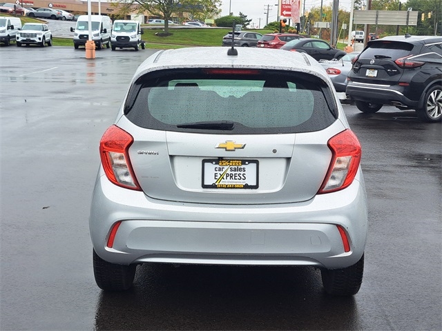 2018 Chevrolet Spark LS photo 3