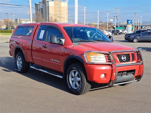 Nissan Titan  2011