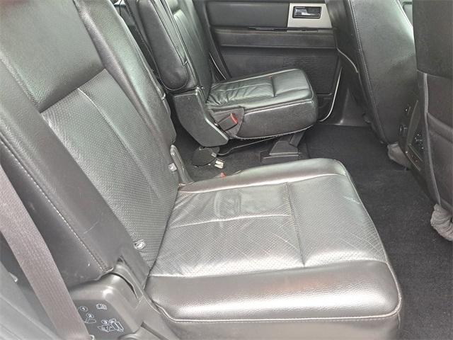 Ford Expedition  2013