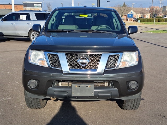 Nissan Frontier  2012