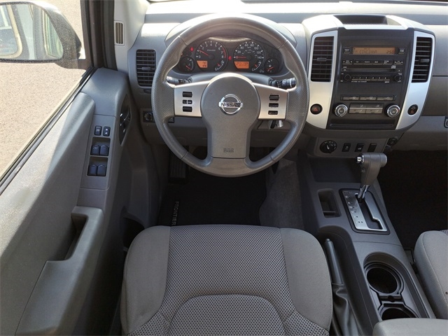 Nissan Frontier  2012