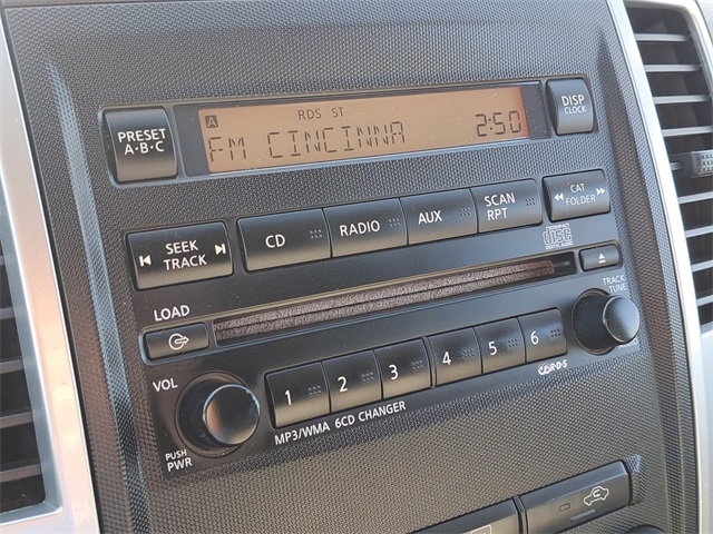 Nissan Frontier  2012