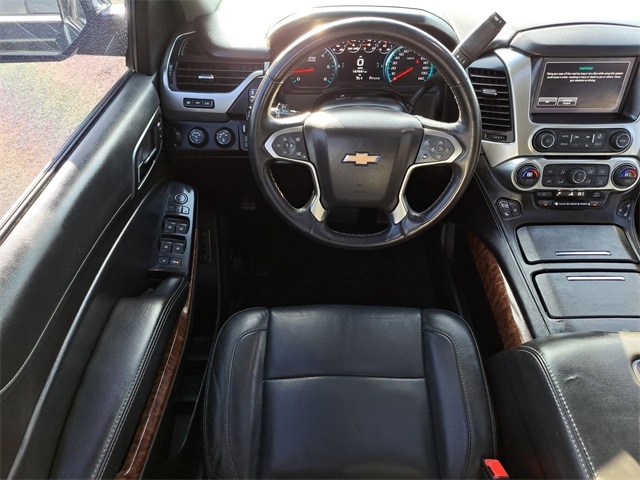 Chevrolet Suburban  2016