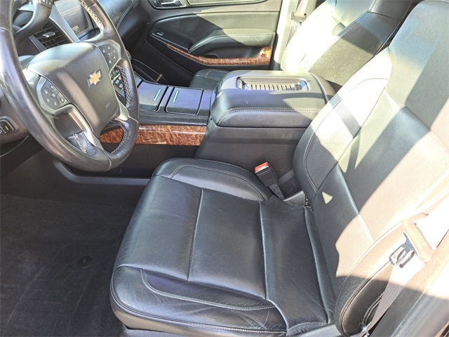 Chevrolet Suburban  2016