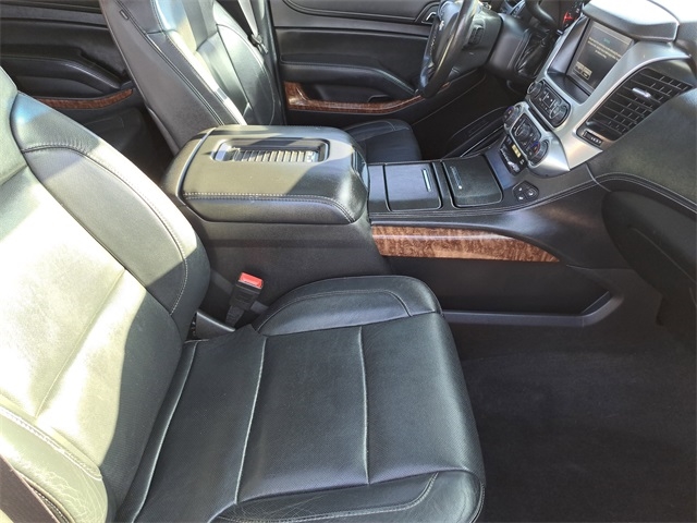 Chevrolet Suburban  2016