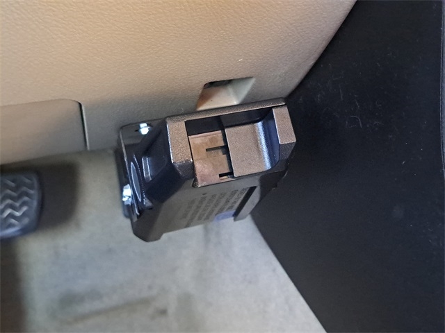 Toyota Tundra 2WD Truck  2011