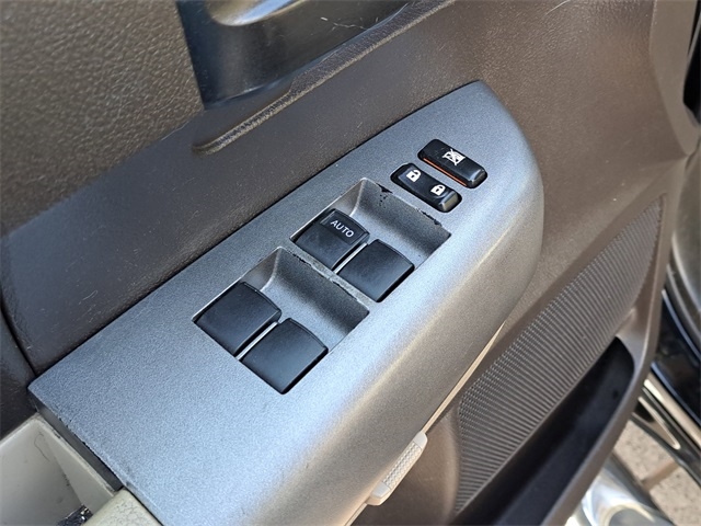 Toyota Tundra 2WD Truck  2011