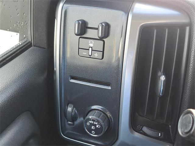 Chevrolet Silverado 1500  2018