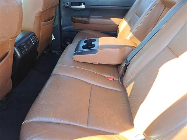 Toyota Tundra 4WD Truck  2012