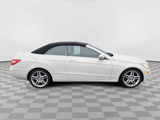 Mercedes-Benz E-Class  2011