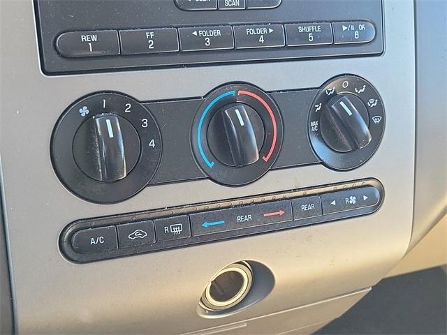 Ford Expedition  2011