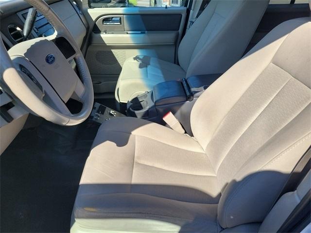 Ford Expedition  2011