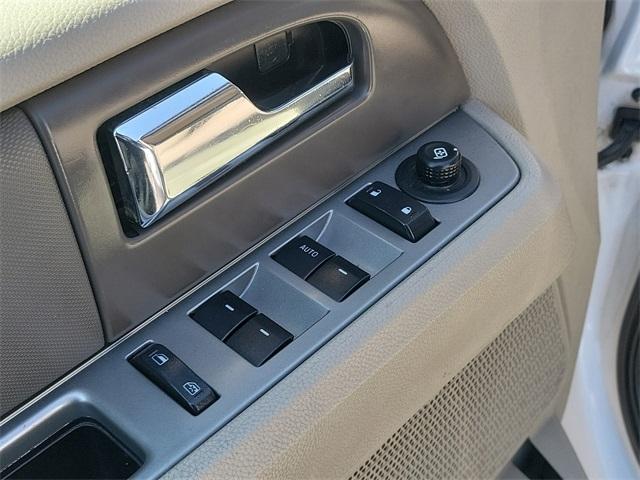 Ford Expedition  2011