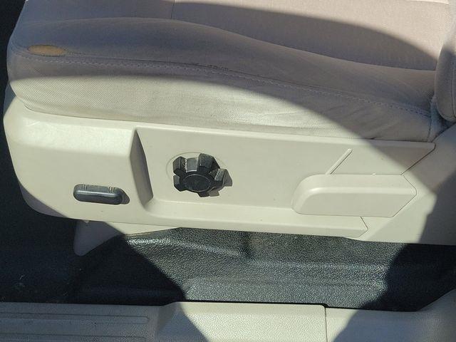 Ford Expedition  2011