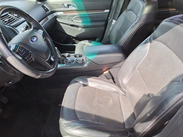 Ford Explorer  2017