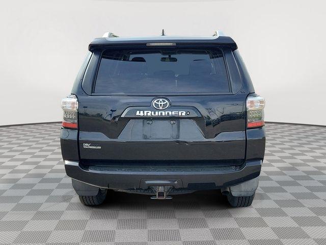 Toyota 4Runner  2016
