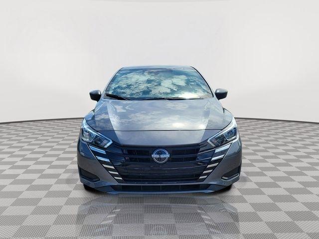 Nissan Versa  2024