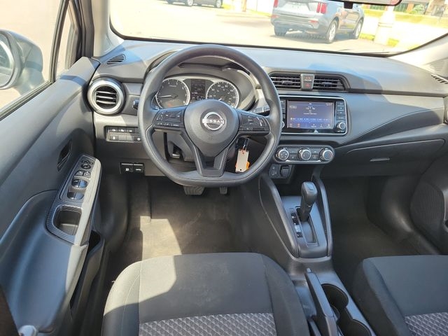 Nissan Versa  2024