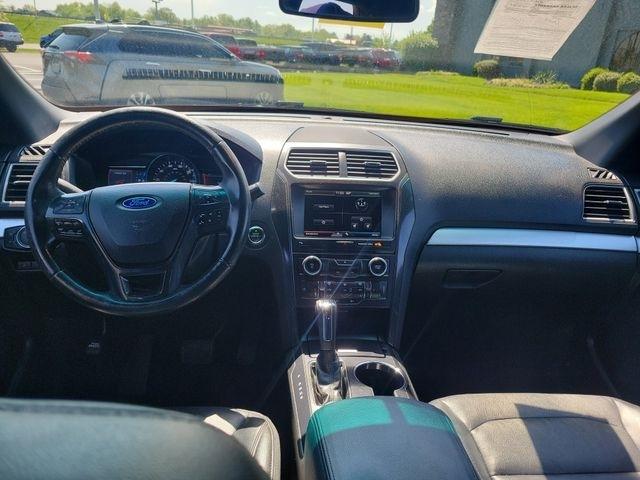 Ford Explorer  2016