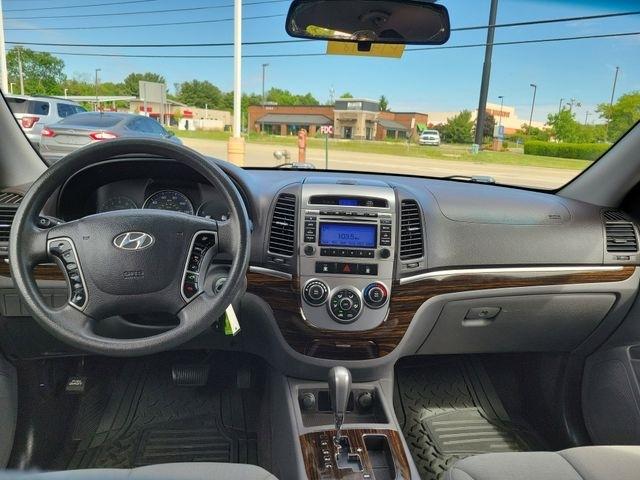 Hyundai Santa Fe  2011