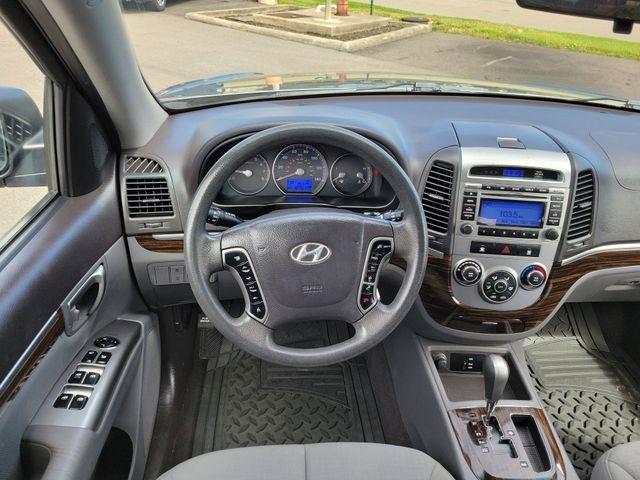 Hyundai Santa Fe  2011