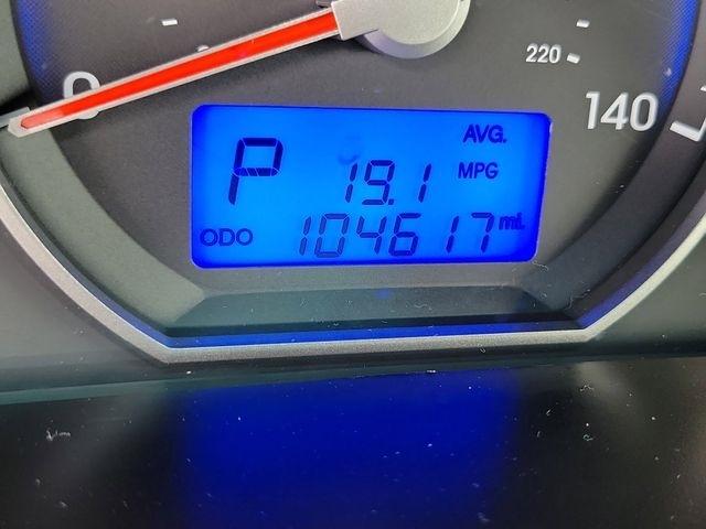 Hyundai Santa Fe  2011