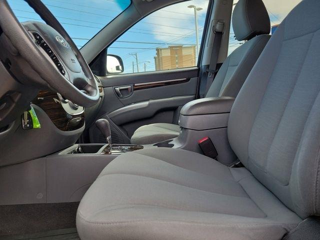 Hyundai Santa Fe  2011