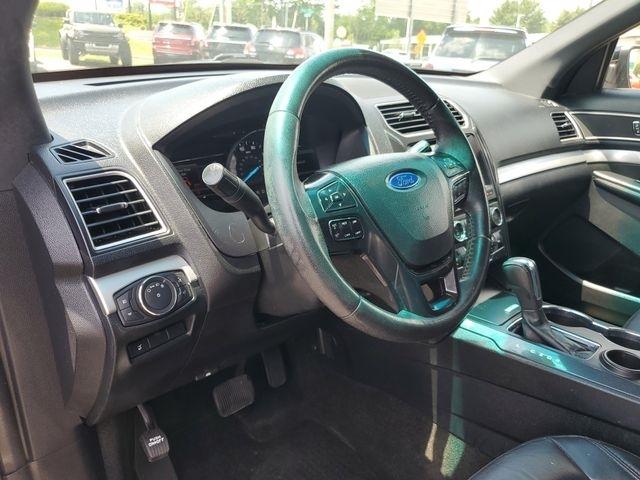 Ford Explorer  2016