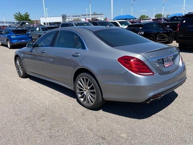 Mercedes-Benz S-Class  2015