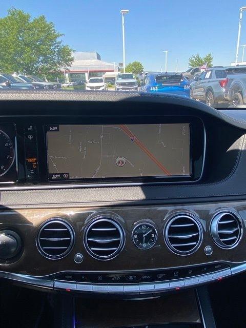 Mercedes-Benz S-Class  2015