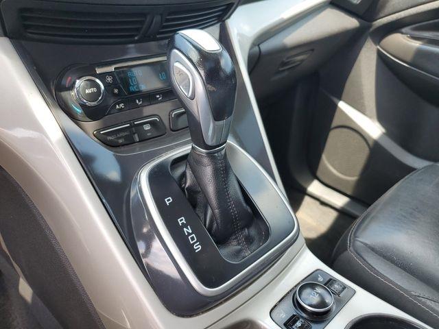 Ford Escape  2013