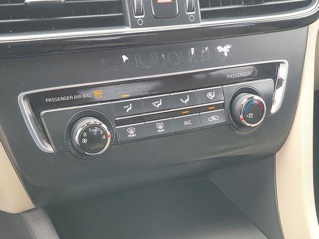 Kia Optima  2017