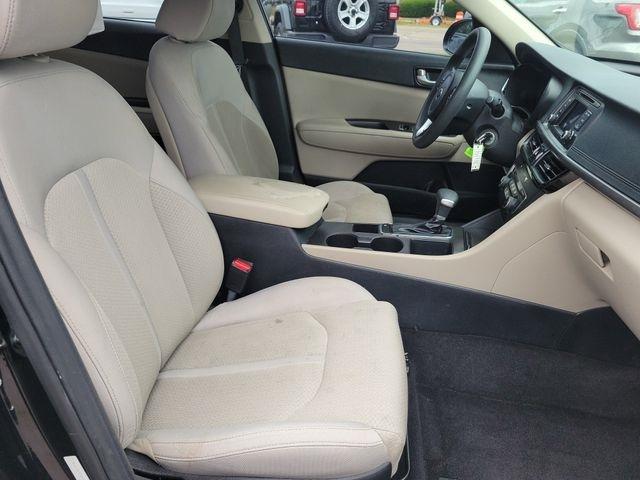 Kia Optima  2017