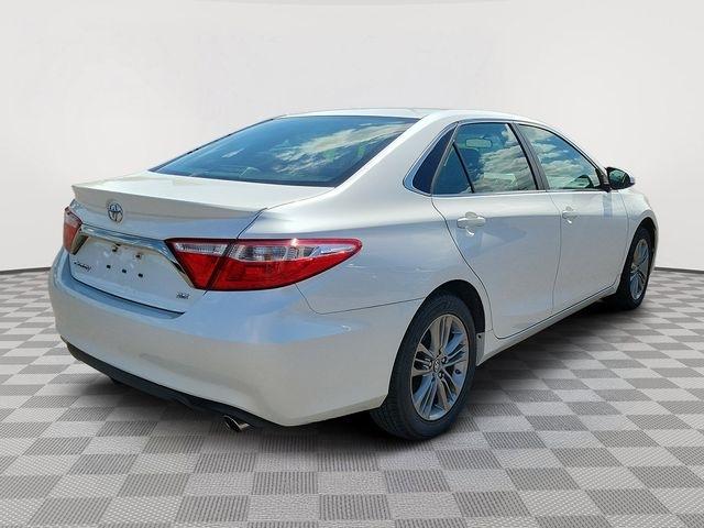 Toyota Camry  2017