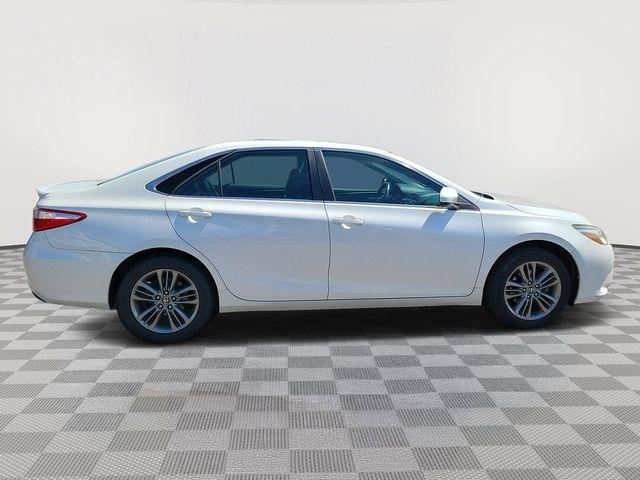 Toyota Camry  2017