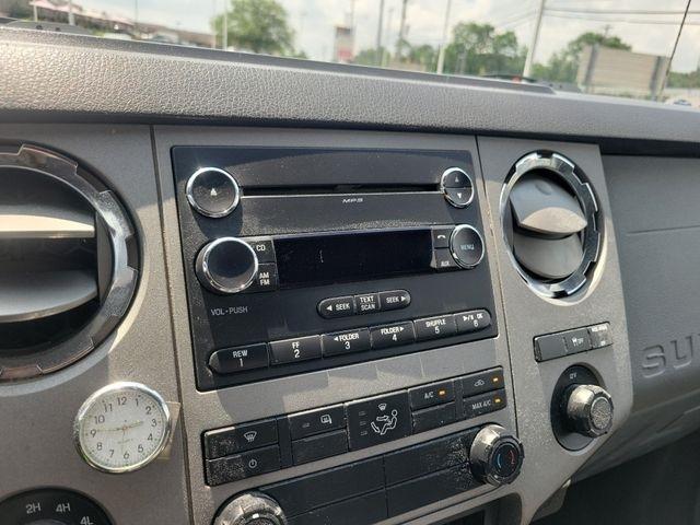 Ford Super Duty F-250 SRW  2013