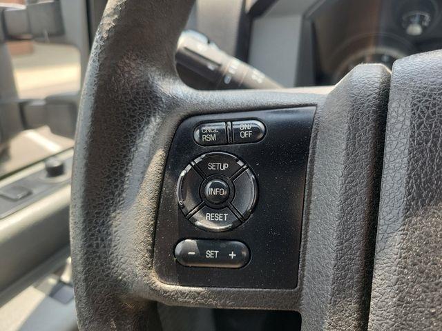 Ford Super Duty F-250 SRW  2013