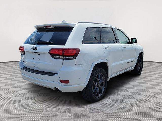 Jeep Grand Cherokee  2021