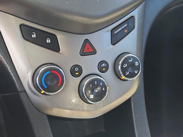 Chevrolet Sonic  2013