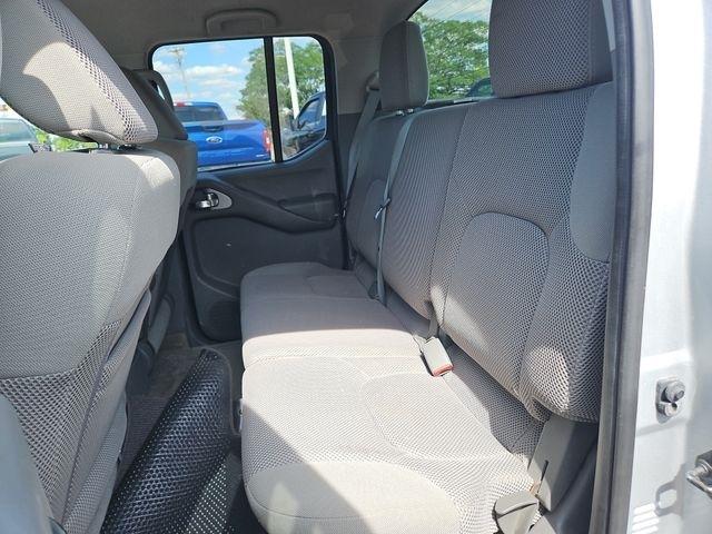 Nissan Frontier  2012