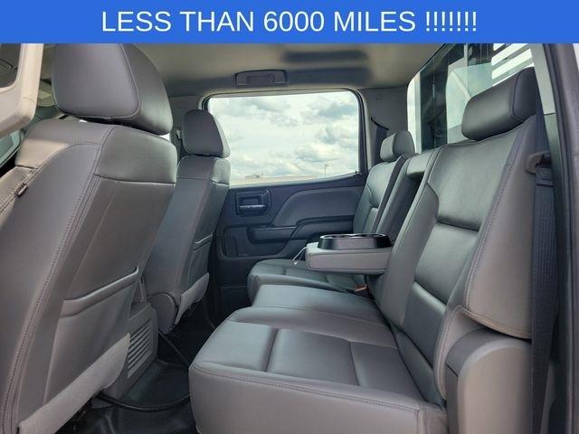 Chevrolet Silverado MD  2023
